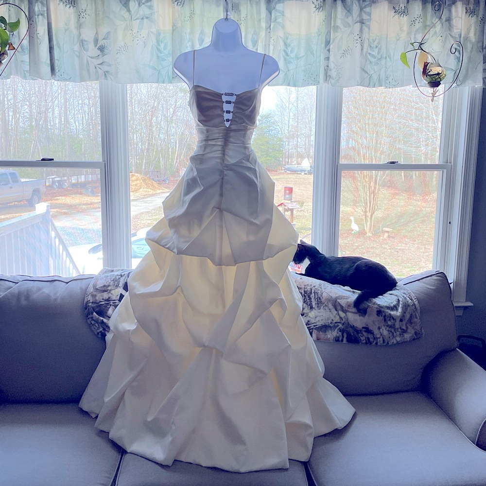Wedding Dress size 7/8